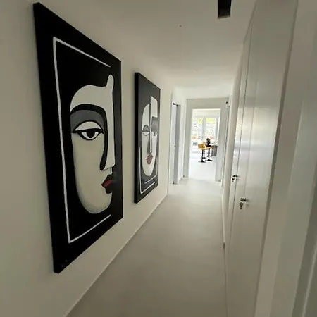 Nanni Contemporary, Pool And Garden Villa