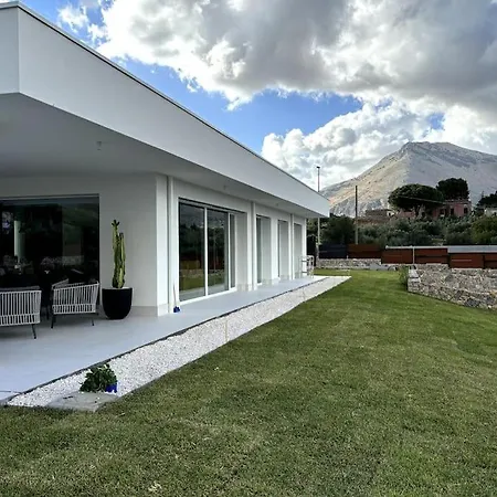 Nanni Contemporary, Pool And Garden * Castellammare del Golfo